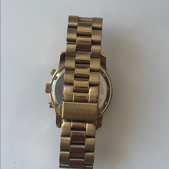 Michael Kors watch gold - Picture 2 of 2